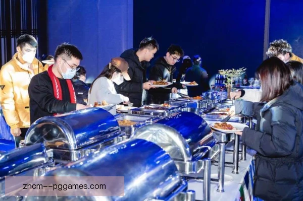 男排世锦赛观众餐饮服务，细节温暖赛场点滴